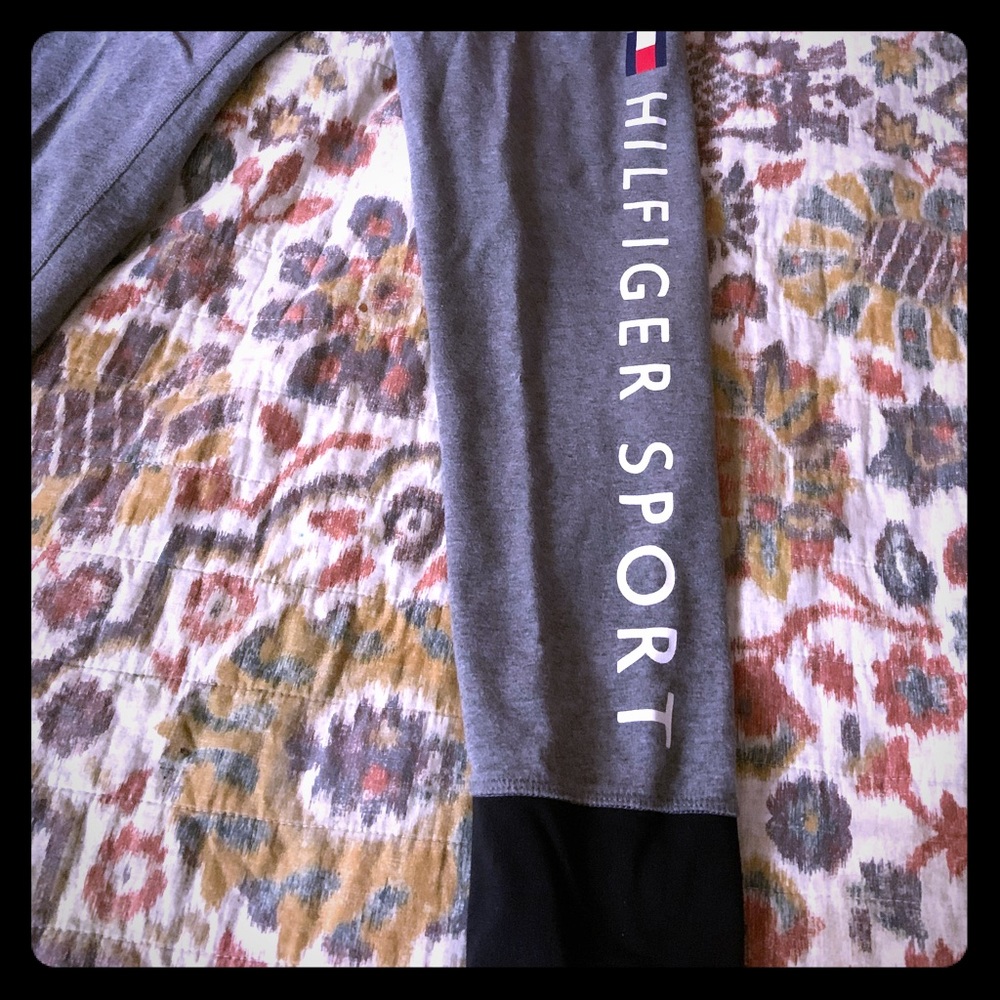 Tommy Hilfiger Sport Jeggings. Logo on side